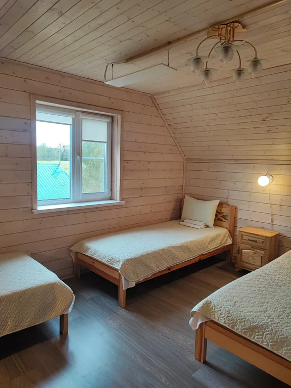 Просторный деревянный коттедж, половина дома, 2 этажа, 1Л