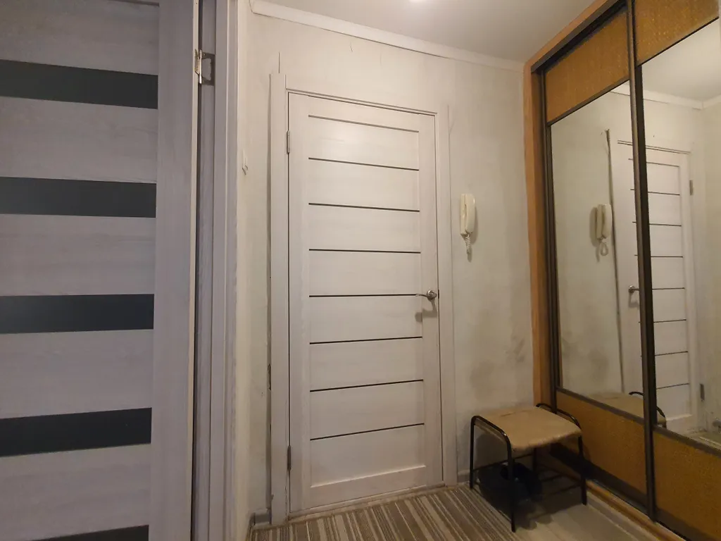 Однокомнатная квартира через дорогу от ТЦ Maxi, улица 25 Сентября