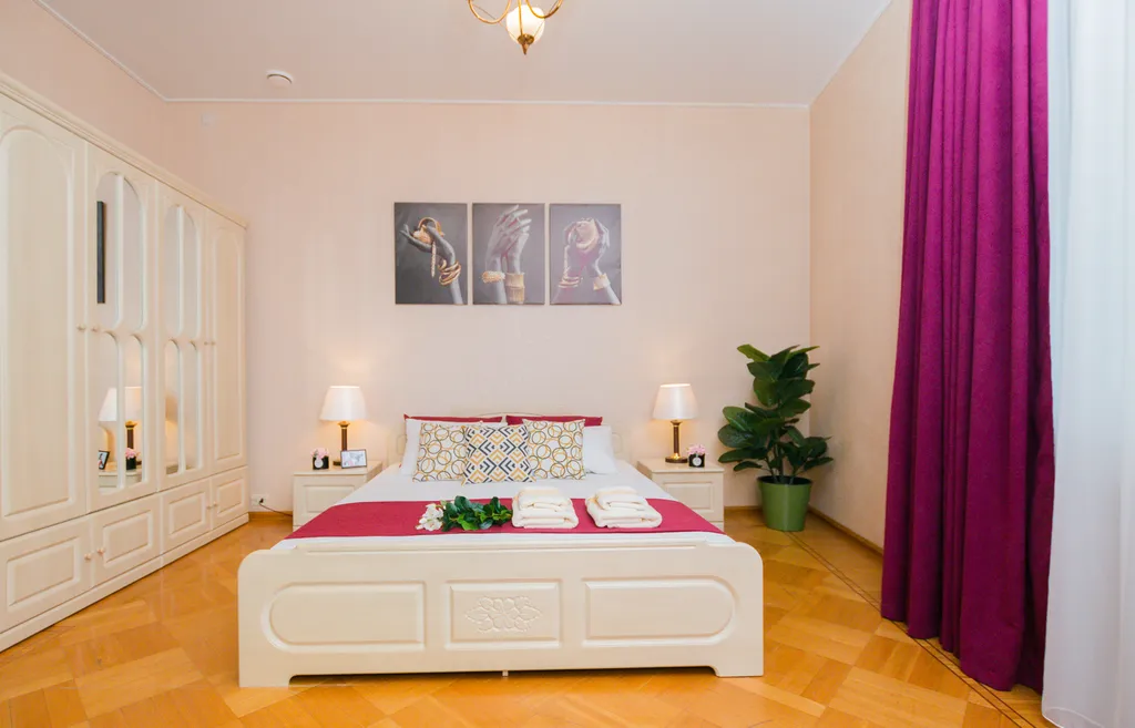 Квартира Квартира Большая трешка (четырешка) на Красных Воротах — Москва