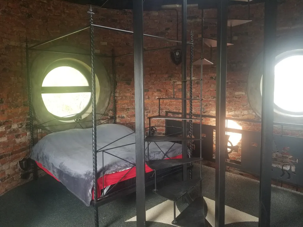 Рыцарский замок в Петербурге