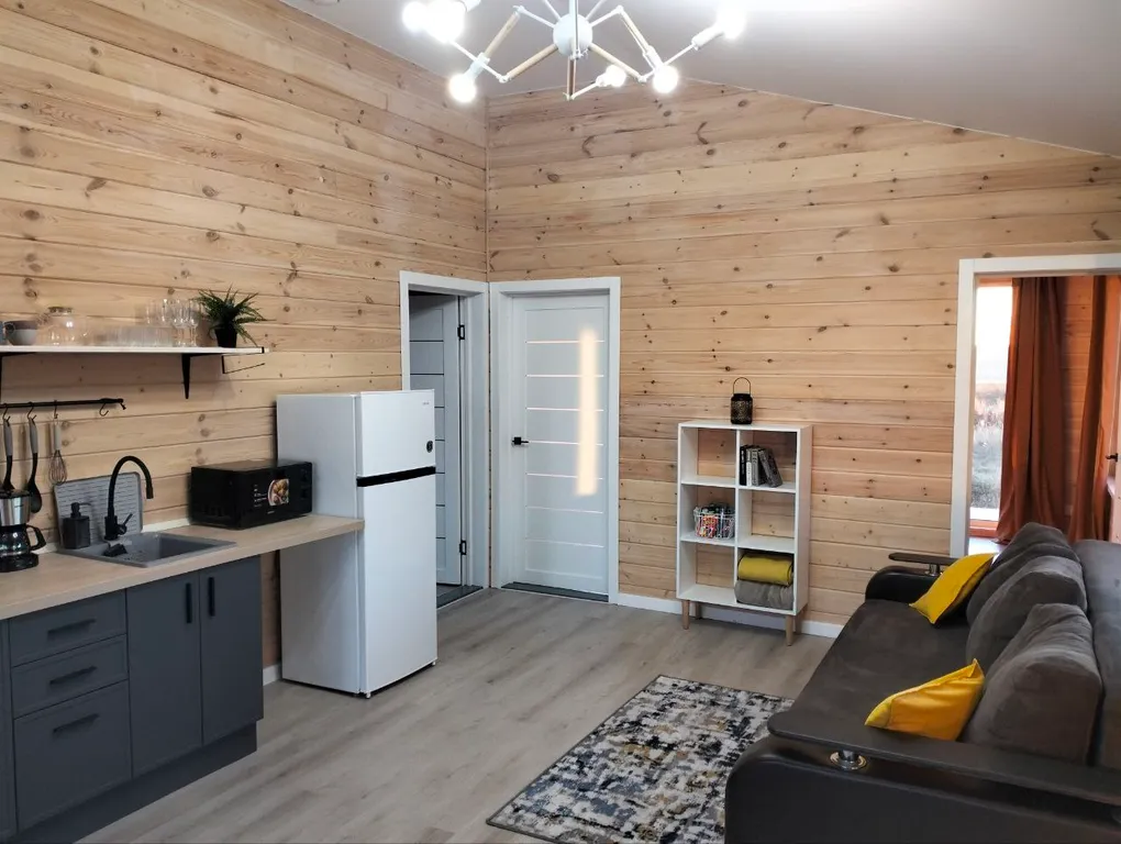 Просторный домик для семейных посиделок, встреч с друзьями Поляна Грин