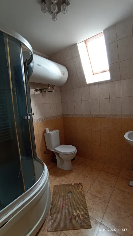 Просторная квартира в доме рядом с морем и парком