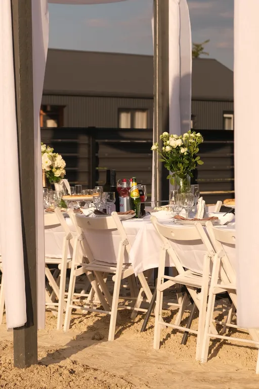 Дом с бассейном и баней