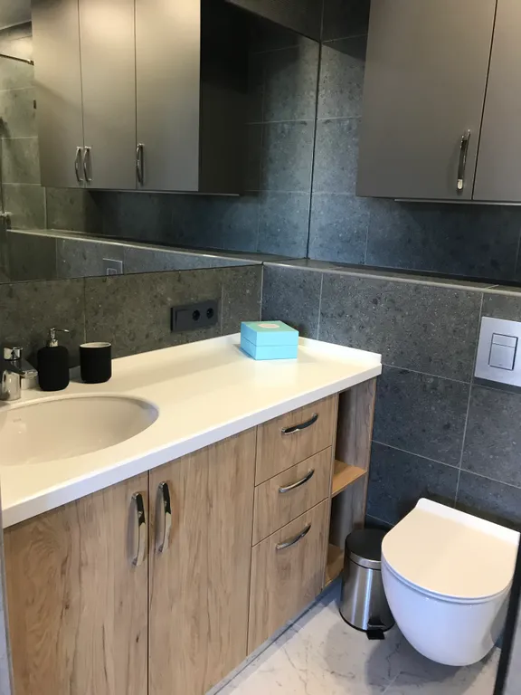 Уютная квартира в центре города с видом на море