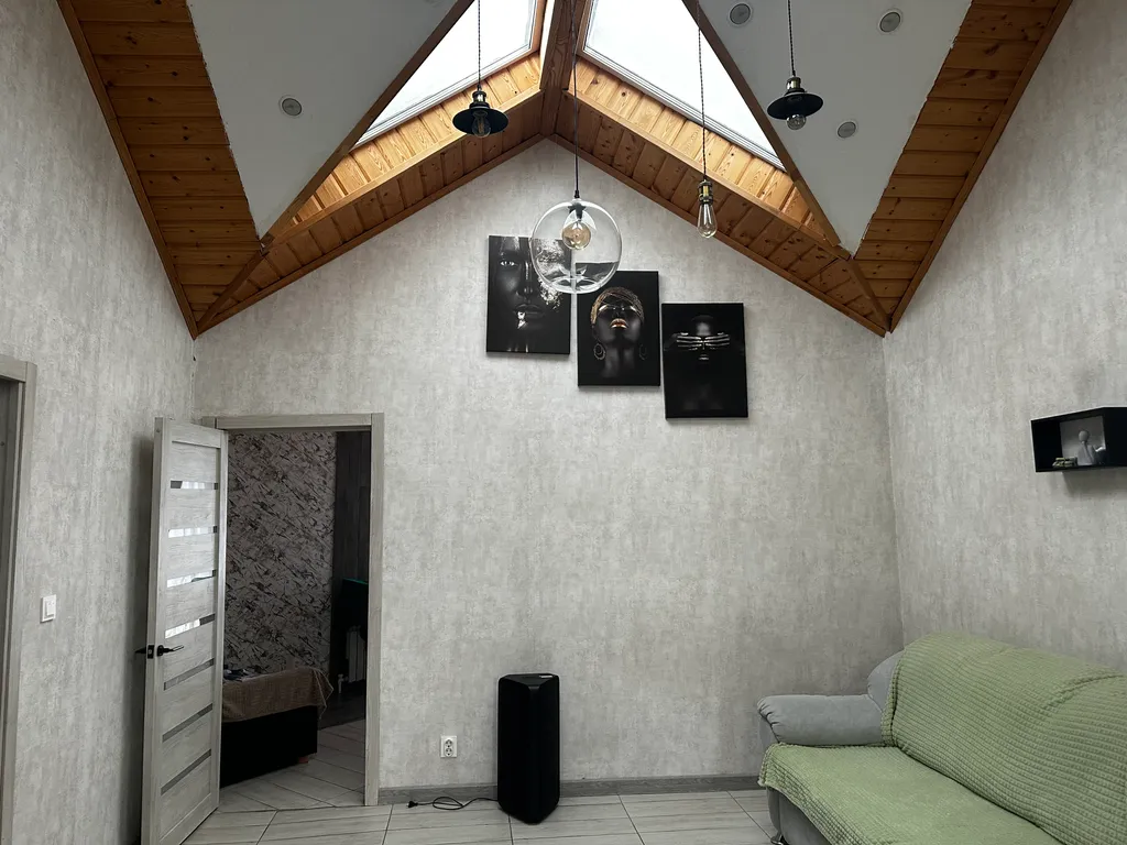 Большой уютный дом