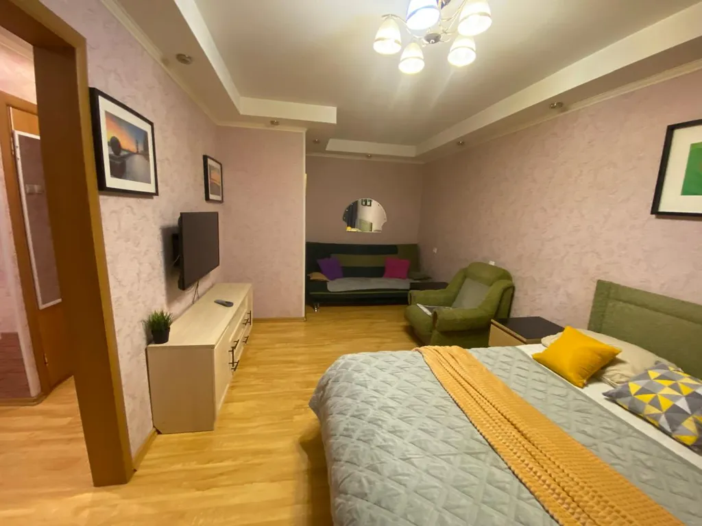 1-комнатная квартира с красивым видом на город, залив и горы