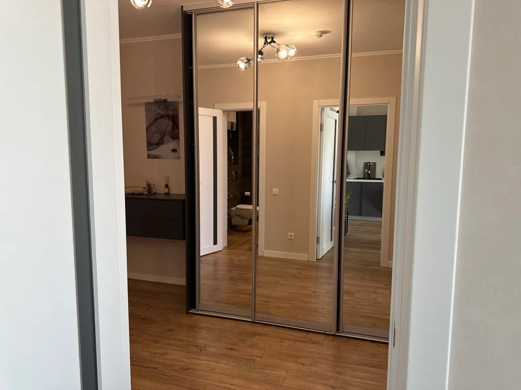 Уютная, благоустроенная квартира, в новом доме с видом на море и горы