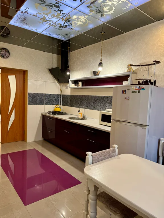 Коттедж 4-комнатный Дом — Евпатория