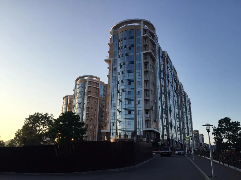 Квартира 3-комнатная Квартира — Сочи