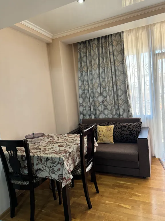 Квартира 2 х комнатная квартира в центре Сухума у моря — Сухум