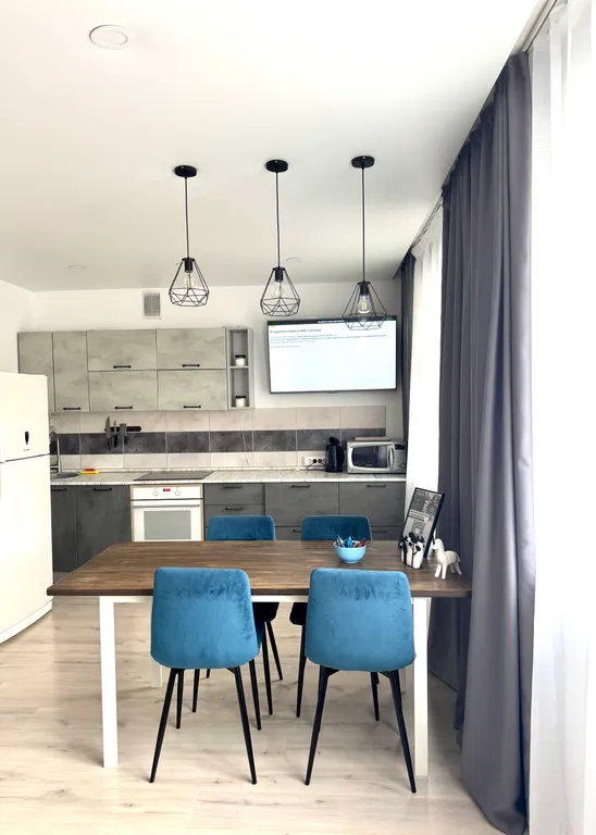 Уютная двухкомнатная квартира — аренда посуточно в Братск