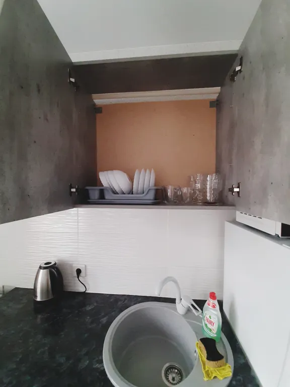 Квартира рядом с Ледовым комплексом Кристалл, бассейном Нефтяник