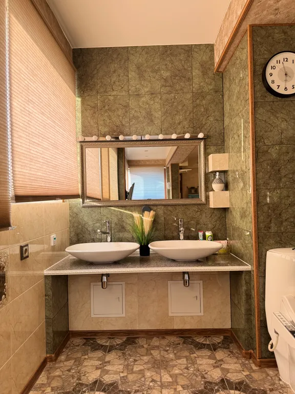 Корейский рассвет «Сэбёк»-уникальная видовая квартира с видом на горы