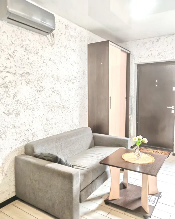 Дом в городе с зоной барбекю