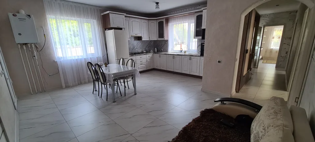 Уютный дом в центре города