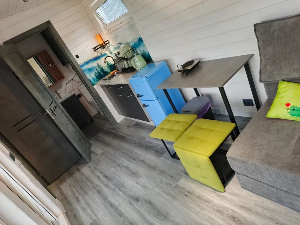 Дом 2 Горы вокруг