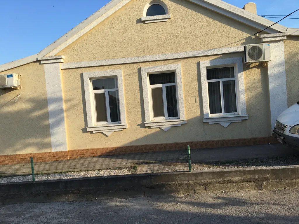 Коттедж Дом в тихом районе — Евпатория