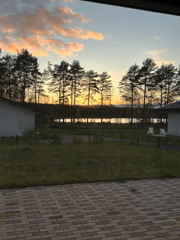 Коттедж Дом на берегу озера — Борисово