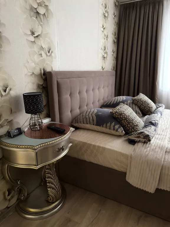 Уютная квартира — аренда посуточно в Сургут