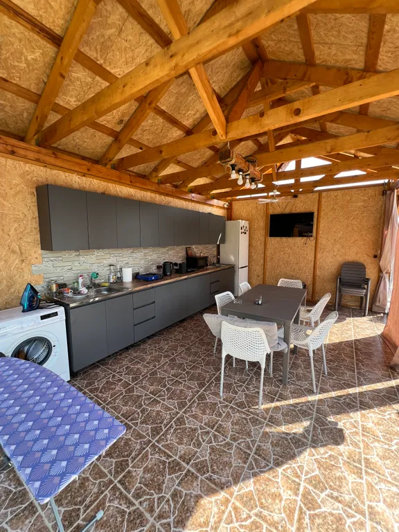 Коттедж 1-комнатный Дом — Сухум