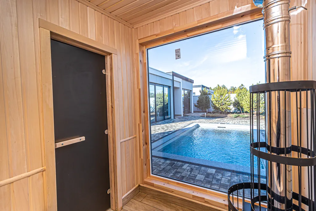 Клёвый дом с бассейном и баней