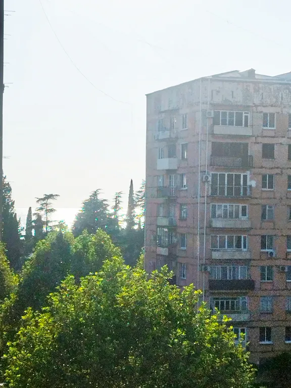 Квартира Уникальная двухкомнатная квартира в центре с шикарным видом — Гагра