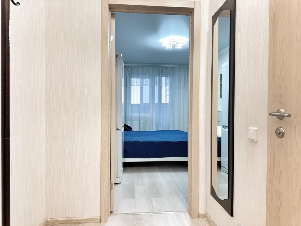 Квартира Квартира Чисто, тихо, wi-fi, удобно для командировок, скидки от 3х суток — Челябинск