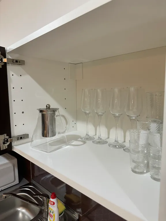 Просторная квартира с отдельным входом возле гипермаркета Перекресток