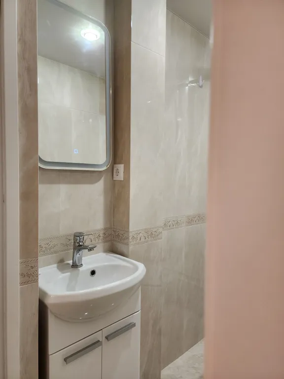 Дом с двором