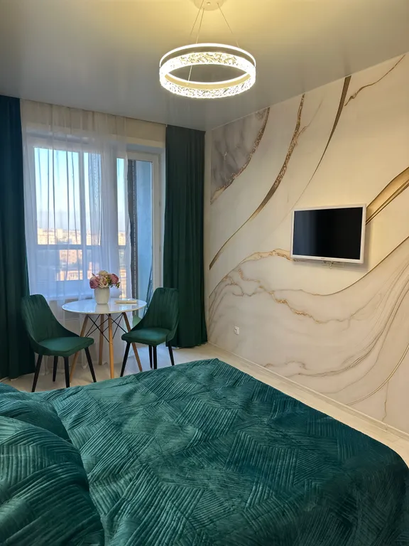 Теплая, современная студия