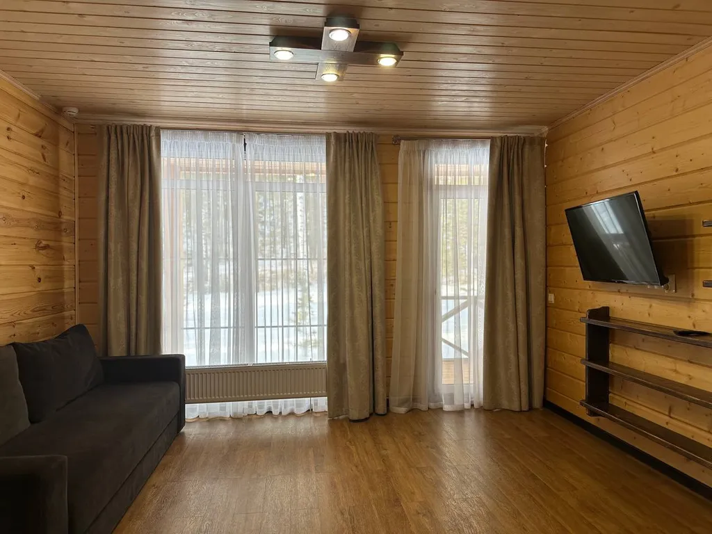 Апартаменты с видом на лес в Sunny valley