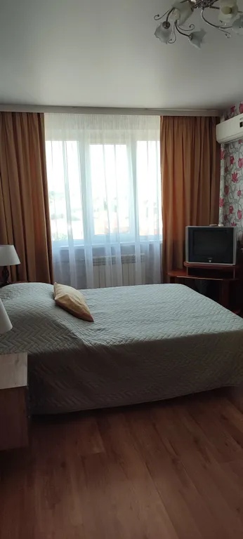 Квартира с видом на море, крепость и горы