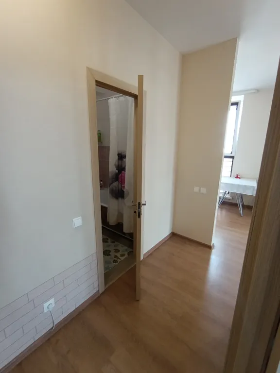 Солнечная квартира с красивым видом на город