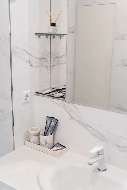 Апартаменты у Дана молл с видом на озеро