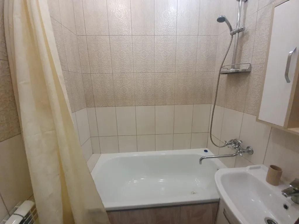 Уютная квартира в центре поселка с видом на горы