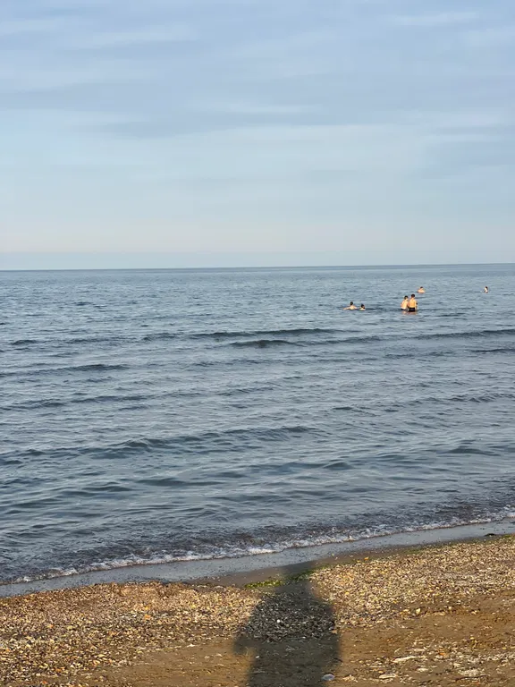 Большой, уютный дом на первой линии, со своим выходом на море