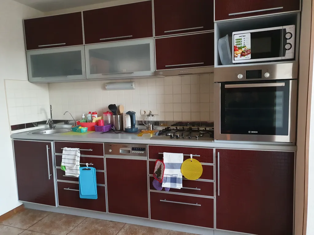 Уютная 3-х комнатная квартира — аренда посуточно в Псков