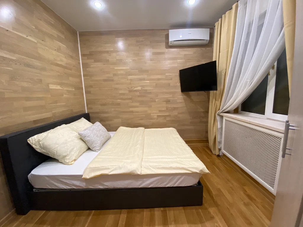 Дом для отдыха с камином, баней, оформлением к празднику