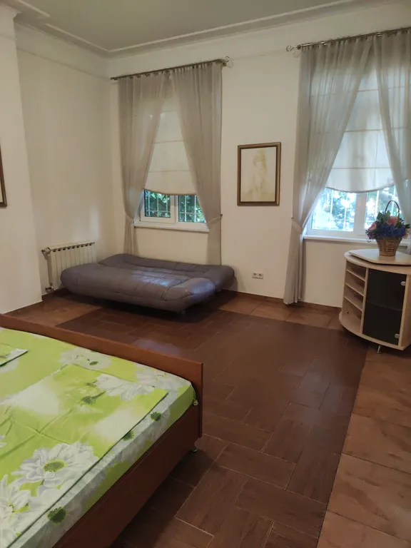 Ласковые волны, большой двух комнатный люкс