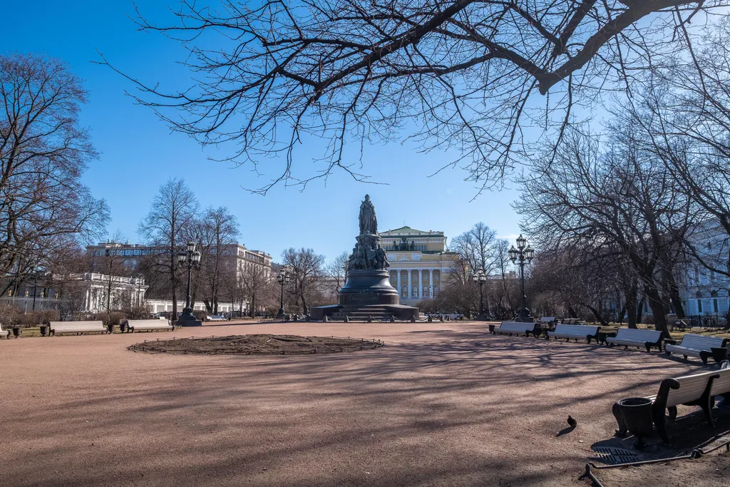 Апартаменты у Императорского театра