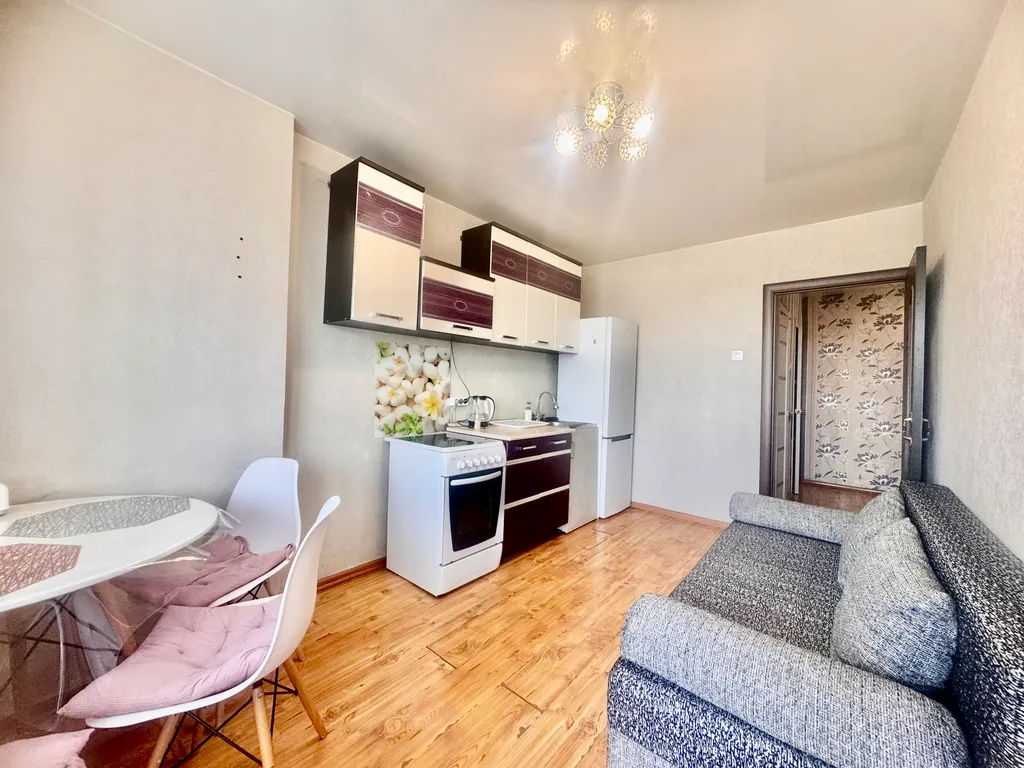 Уютная светлая, теплая квартира в центре города Уссурийска