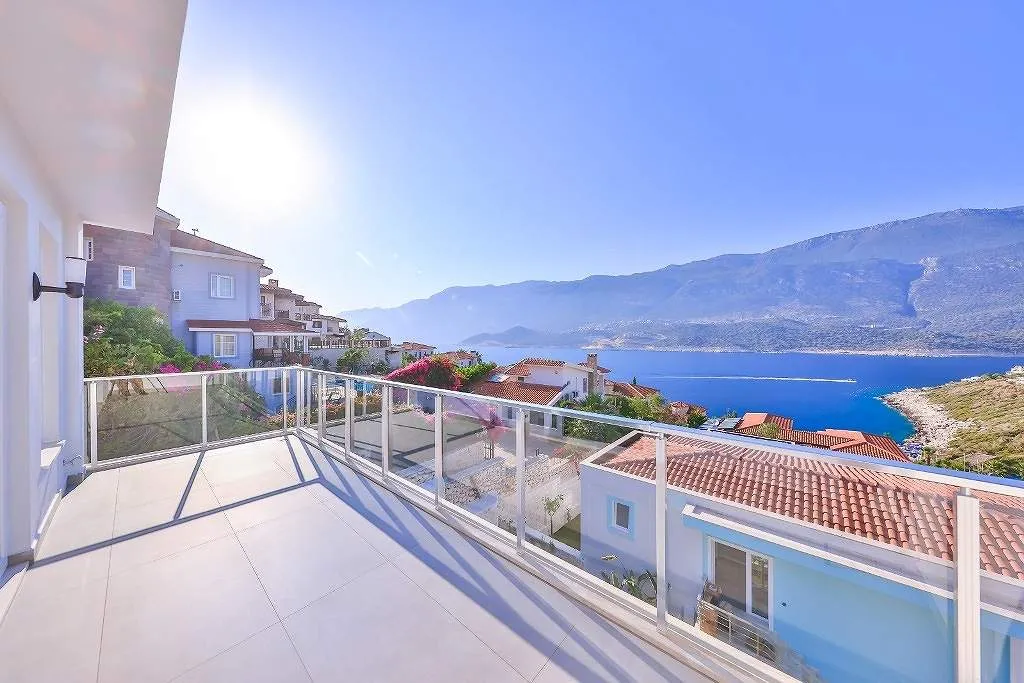 Коттедж Вилла 1320 с видом на море и бассейном — Калкан