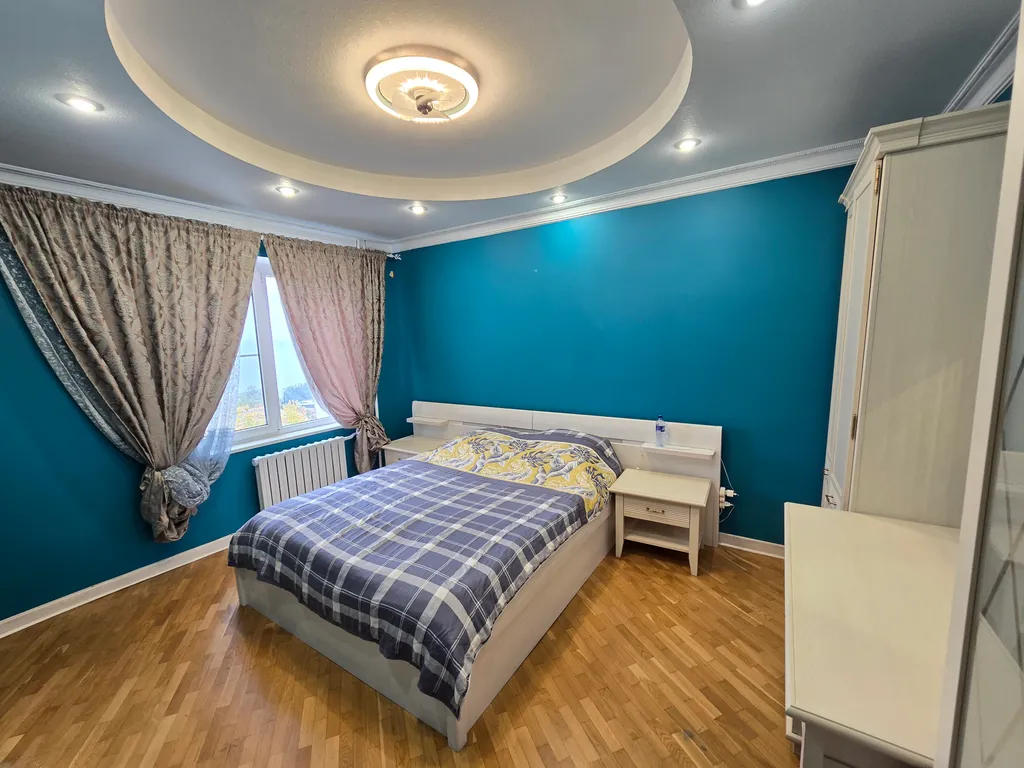 Просторная квартира с видом на море