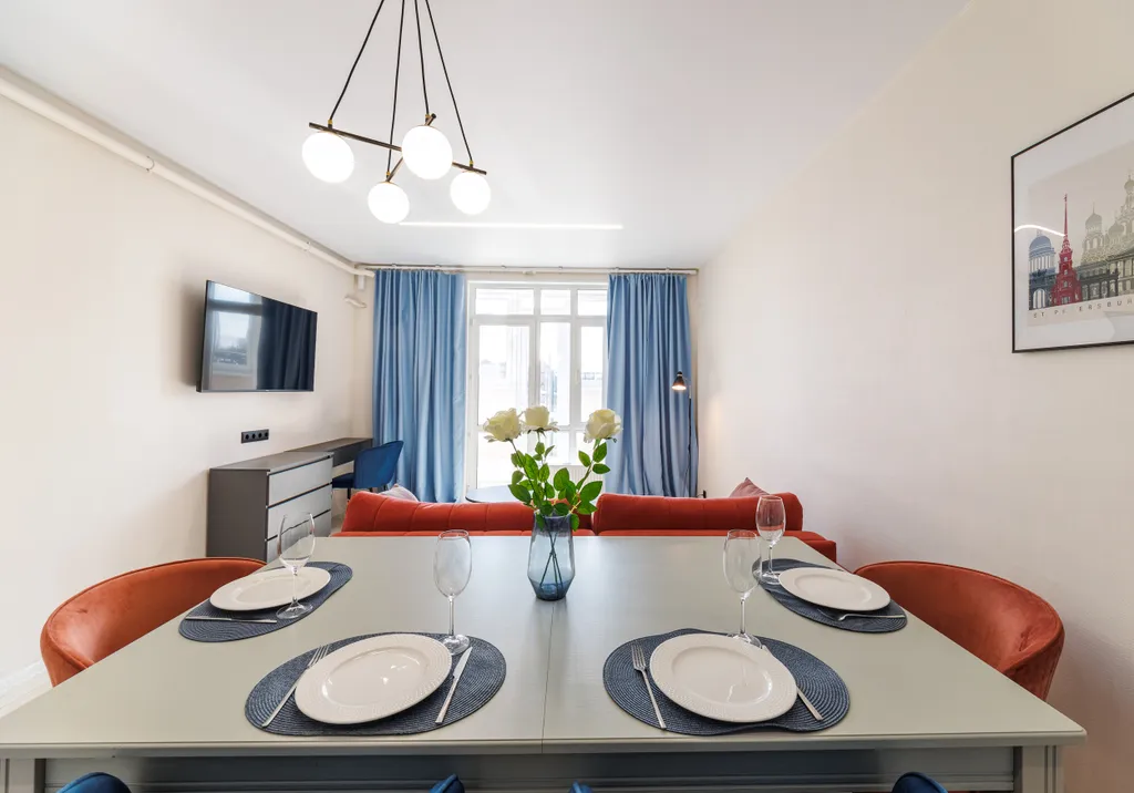 Квартира с дизайнерским ремонтом с уникальной придомовой площадкой