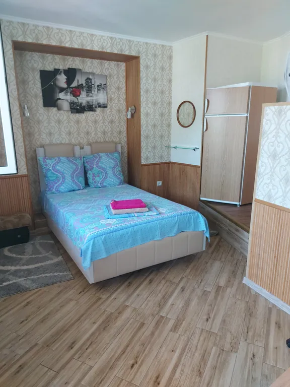 Квартира Двухкомнатный вариант с шикарной террасой — аренда посуточно в Алупка