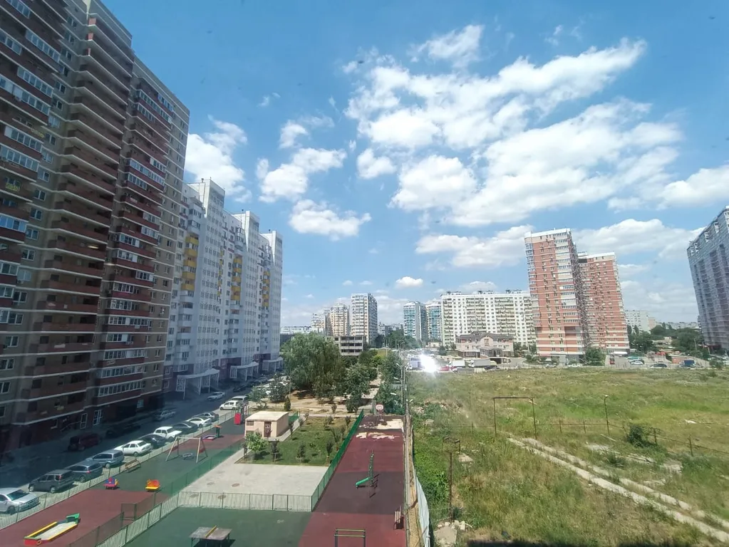 Квартира Уютная современная 2-комнатная квартира в тихом районе — Краснодар