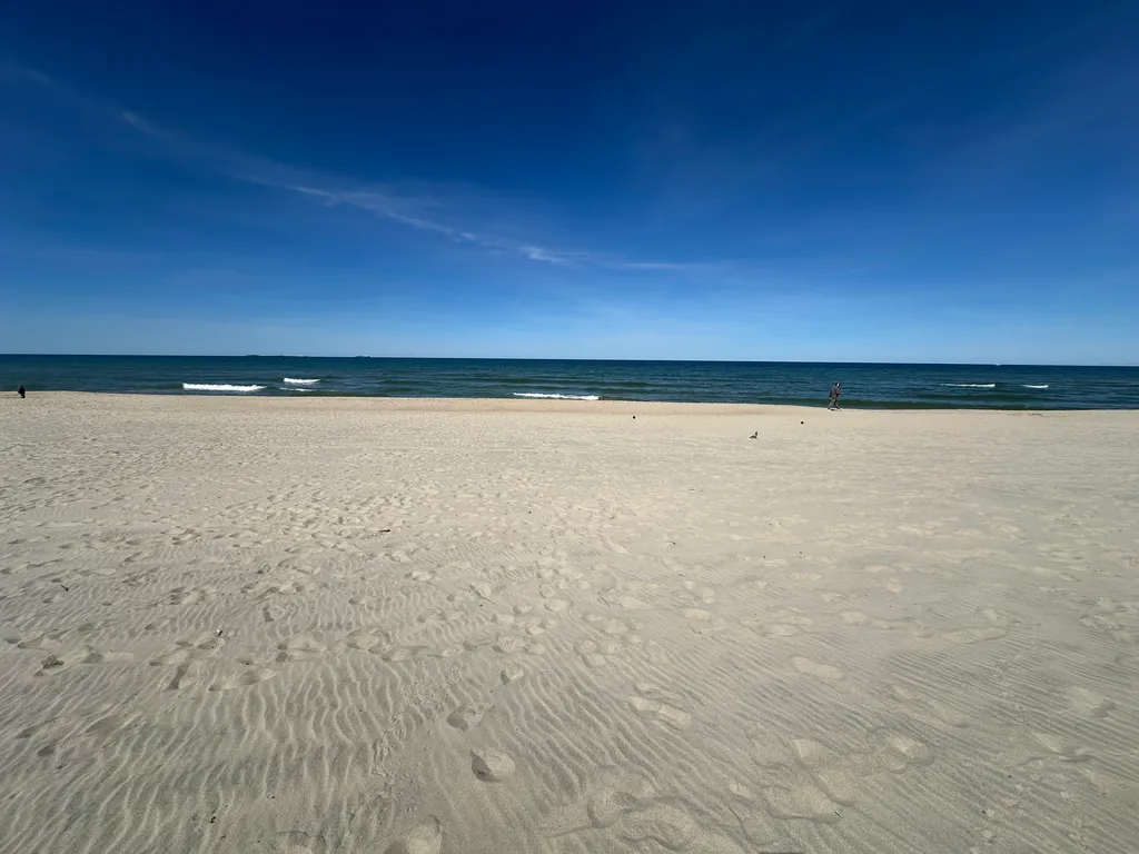 Уютная квартира на первой линии моря