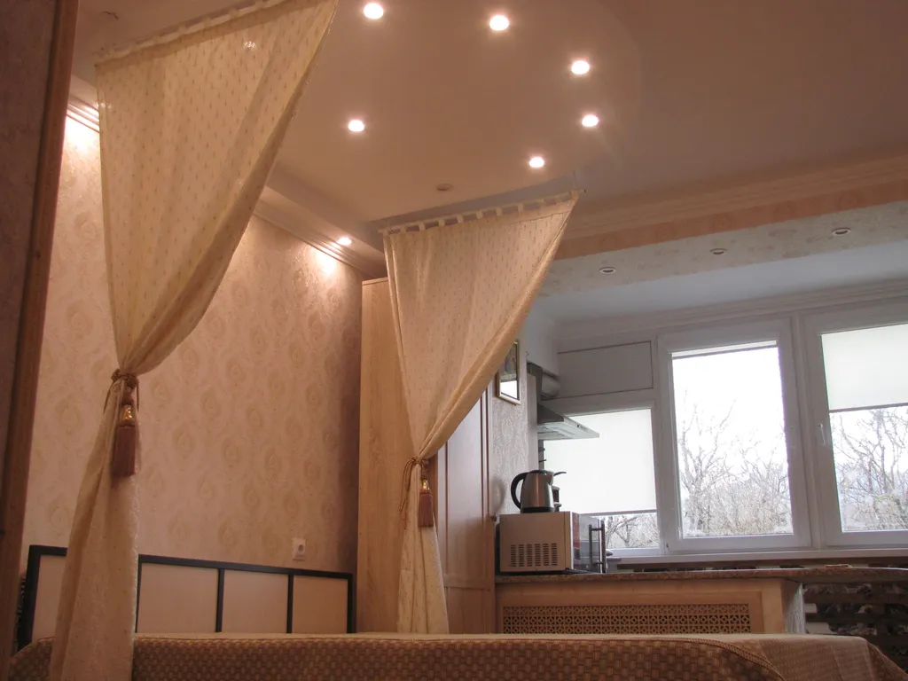 Светлая студия