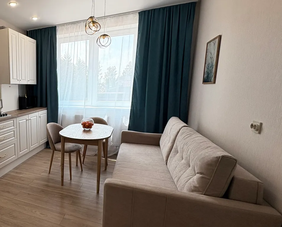 Уютная светлая квартира на берегу моря с новым ремонтом