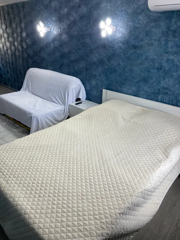 Комната на берегу моря